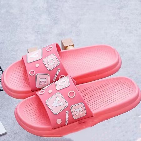 New Summer Women Non-Slip Fashion Soft Sole Beach Sandals Slides Slippers for Home and Bath