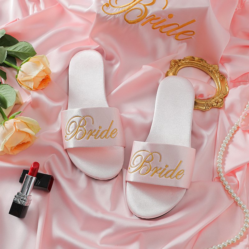 Wholesale Ladies Wedding slides Slippers custom embroidery dreamy Bride bridesmaids party Silk Satin slippers gift