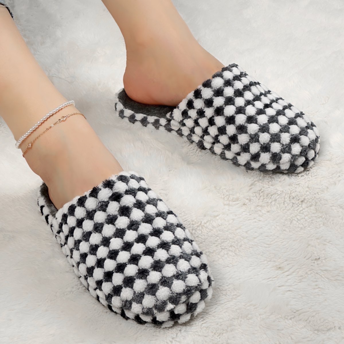 New Coming Classic Retro Style Womens Plush Slippers Indoor Silent Anti-slip Bedroom Plush Slides Slippers