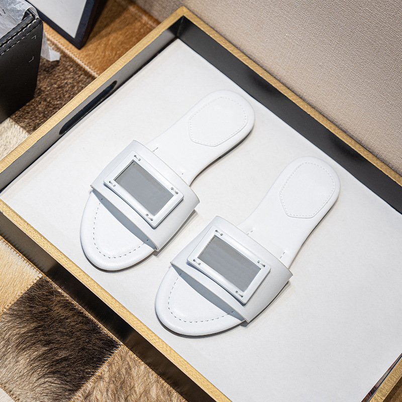 2024 wholesale ladies home slippers fashion slides slippers for women