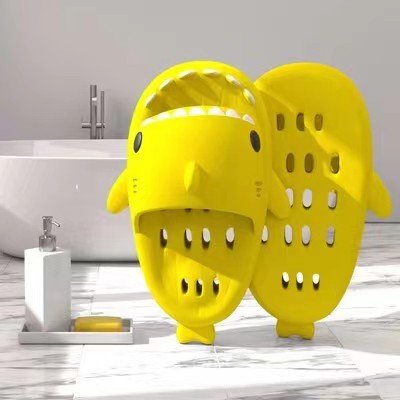 2023 Newly listed hollow shark slippers EVA breathable non-slip slide slippers indoor and outdoor unisex slippers