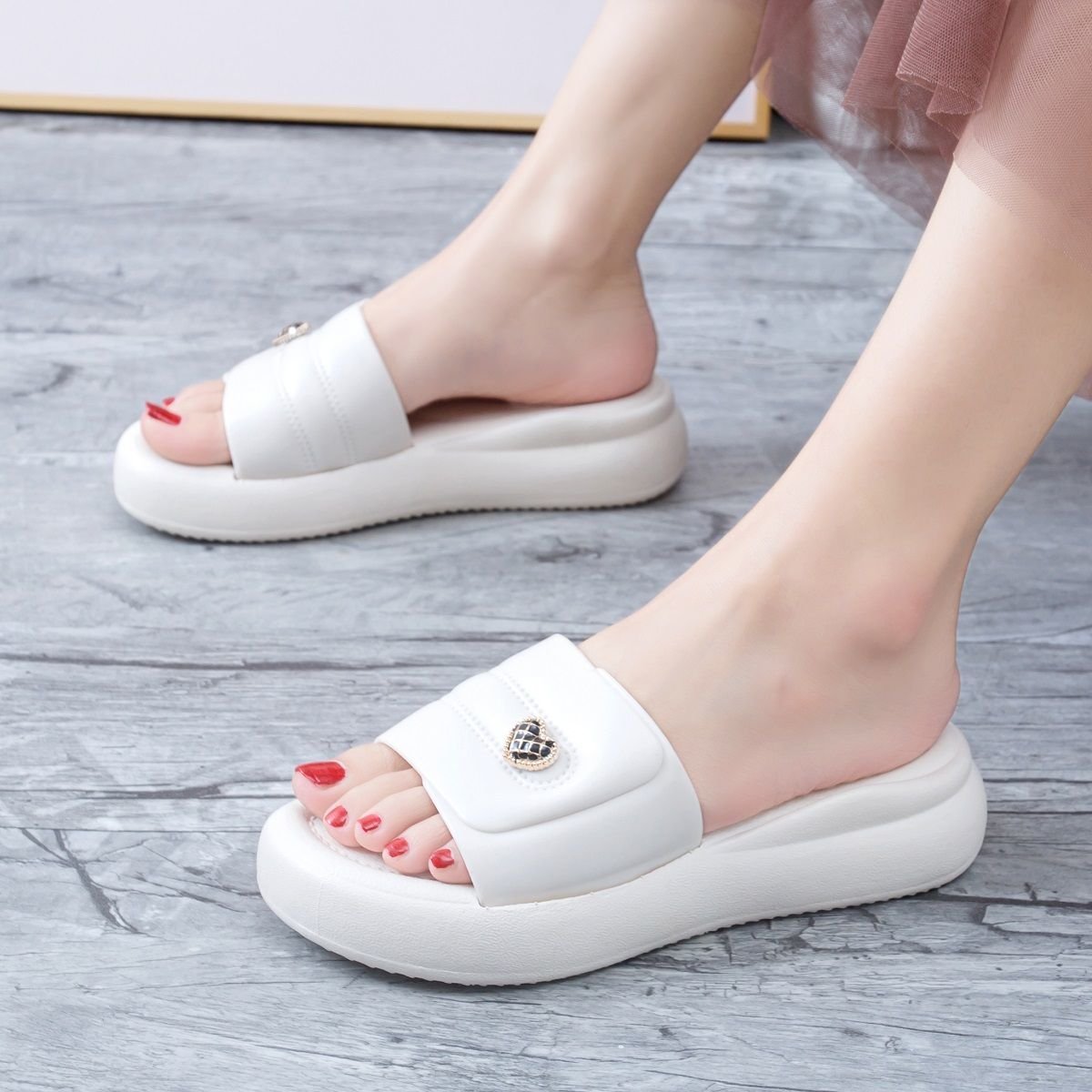Beach Sandals Thick Sole Non-Slip Fashion Soft Sole High Heel Summer Slides Slippers for Women