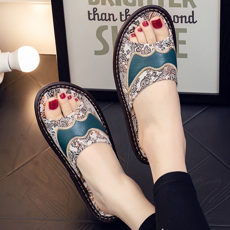 Hot Sale Eva Slipper Indoor Outdoor Soft Leather Slippers Women Luxury Casual Custom Slides Slippers