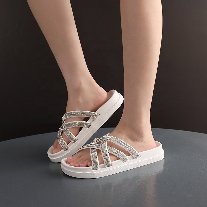 Customize Outdoor platform shoes Women plush Sandals with heel rhinestones Slides Slippers For Ladies Women mulles Sandals