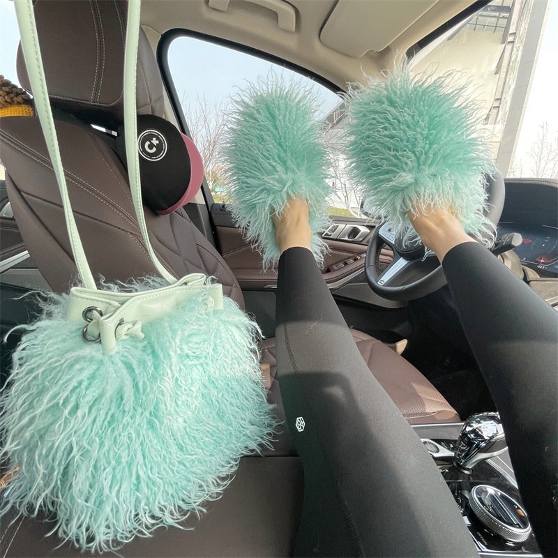 Winter New Fashion Trend Fluffy Slides Slippers for Women Wool Handbag Set Women's Bag Fur Cute Fancy Girls Shoes and Bag PVC
