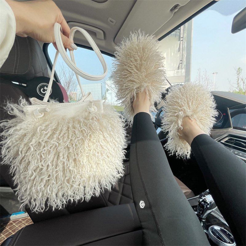 Winter New Fashion Trend Fluffy Slides Slippers for Women Wool Handbag Set Women's Bag Fur Cute Fancy Girls Shoes and Bag PVC