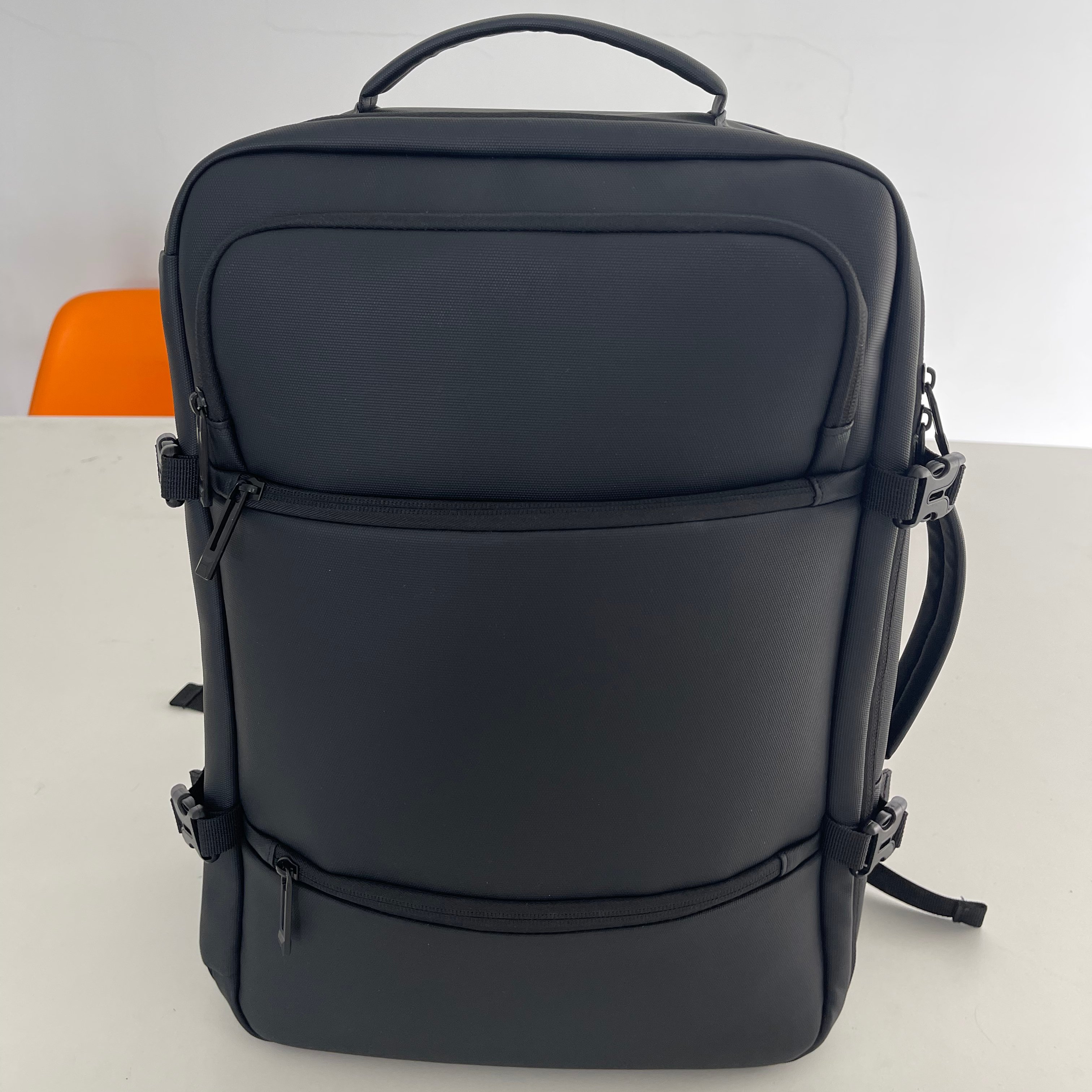 Popular Products Vacuum Compression Backpack Waterproof Travelling Essentials Laptop Backpack Unisex Large Capacity