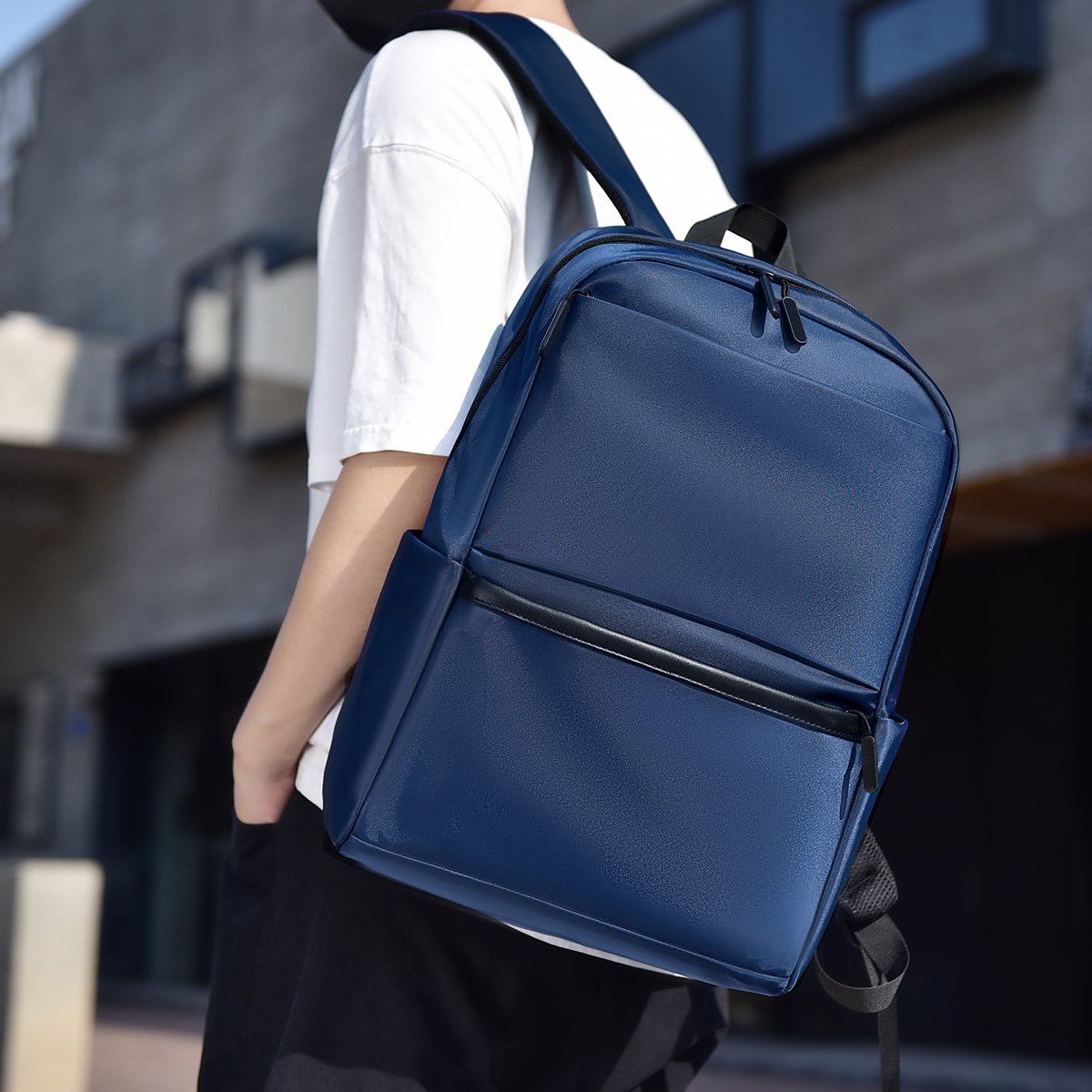 Casual fashion PU waterproof wear-resistant laptop backpack Men's backpack is suitable for going out to school and work