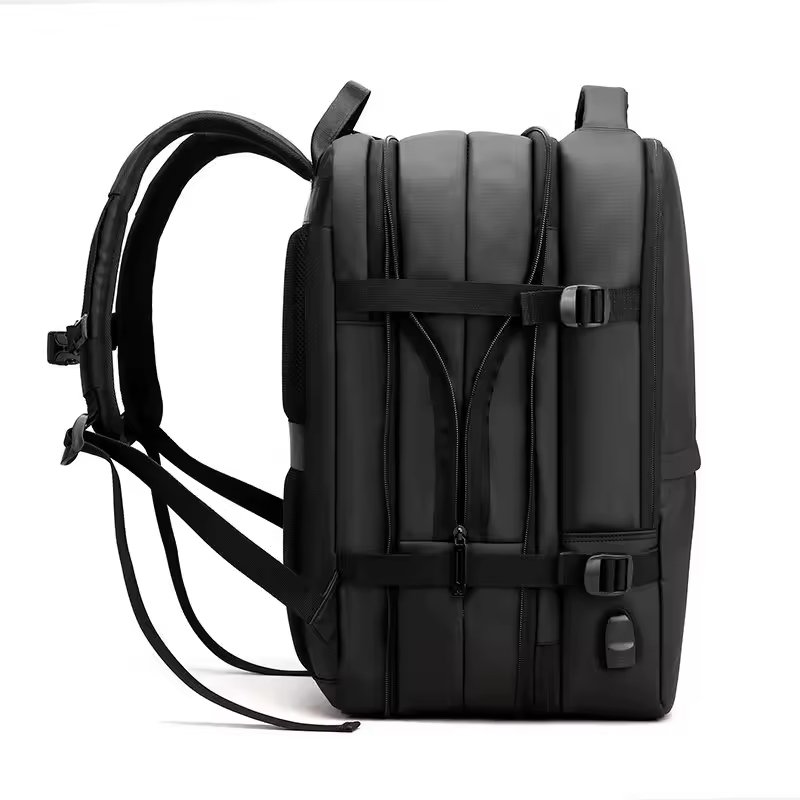 Multi Tier Clothing Warehouse Travelling Backpack Anti Theft Lock Business Laptop Backpack