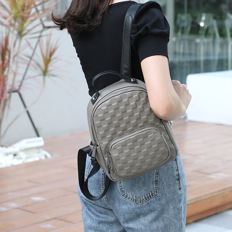Women Genuine Leather Backpacks Ladies Travel Bag Fashion Design Business Laptop Backpack Female School Backpacks for University