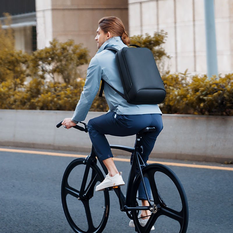 Wholesale Laptop Backpacks Water Repellent Light Weight Travel Backpack Bag For Men Thin Business Backpack