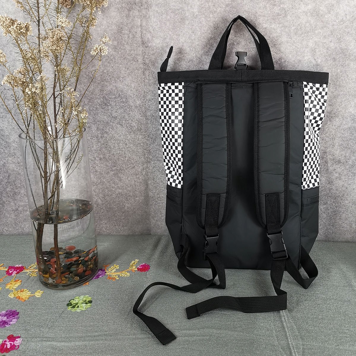Wholesale fashion high quality office computer bag laptop waterproof grid large capacity backpack