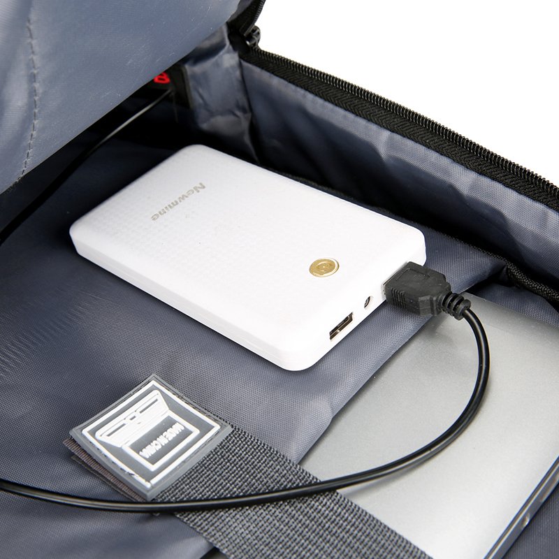 Custom Logo Leisure & Business Waterproof Laptop Backpack for Men Smart USB Charging Port for Students School Work Environment
