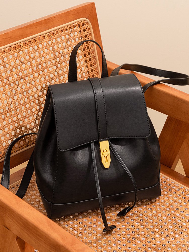 Genuine leather antitheft school bag multifunctional girls travel backpack bag fashionable waterproof backpack