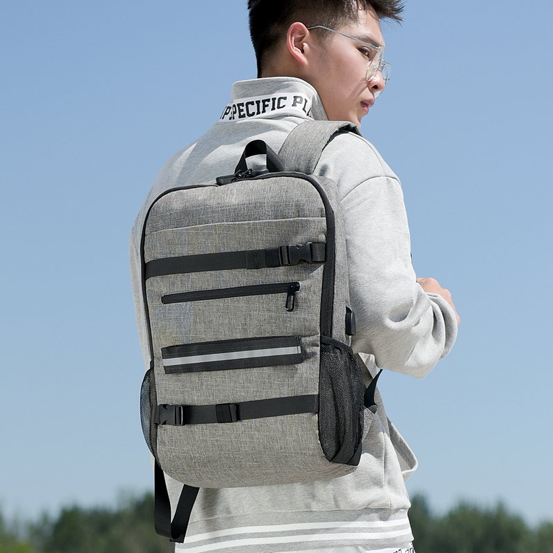 15.6 Inch USB Charging Port Skateboard Carrier Laptop Backpack Antitheft Business Travel Case with Same Design Couples Bags