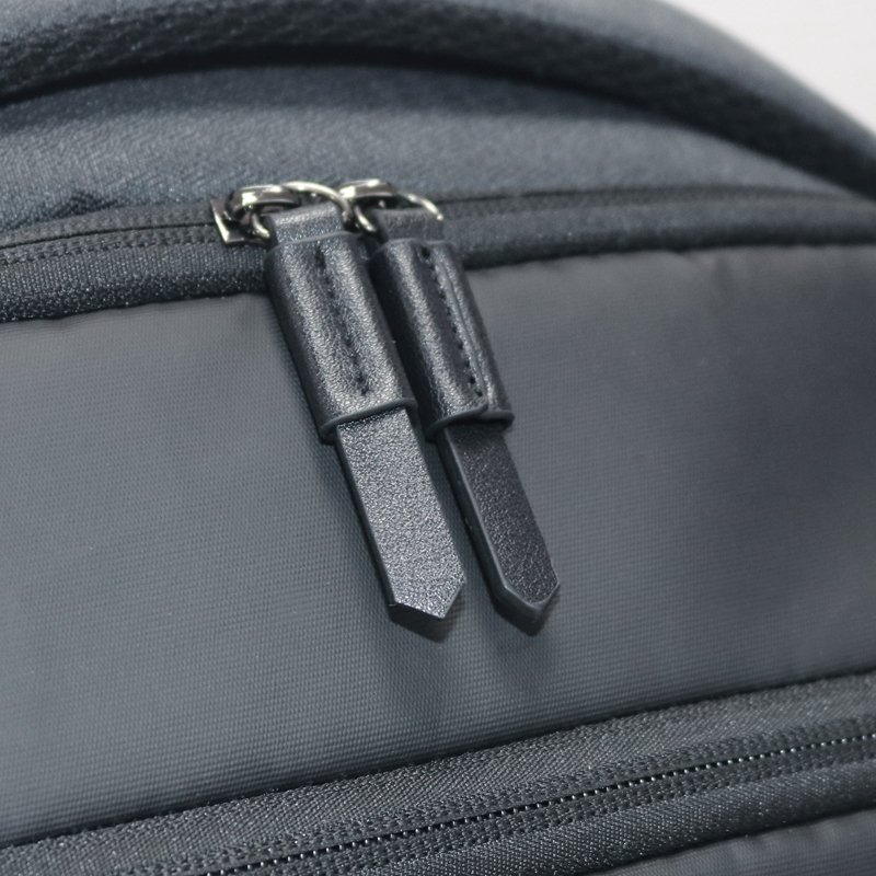 Water-resist Plastic Surface Oxford Solar Panel Backpack For Travel Customized Men Black Laptop Backpack With USB Charging Port