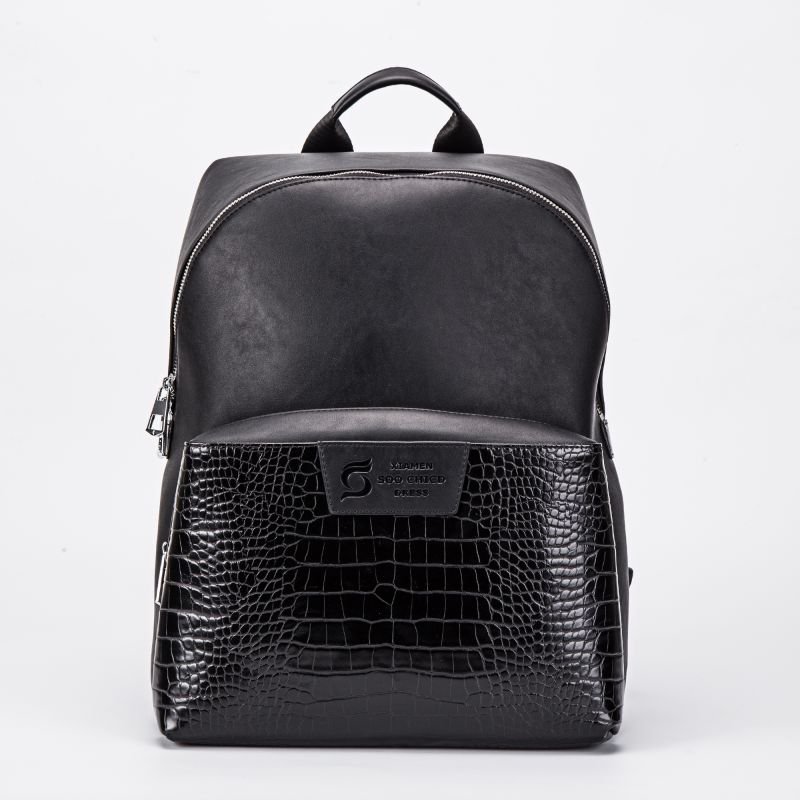 Custom Black leather travel backpack,Leather laptop backpack with waterproof interior,Travel backpack with laptop compartment