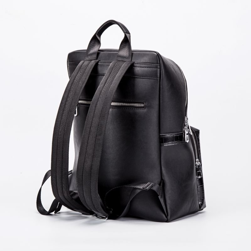 Custom Black leather travel backpack,Leather laptop backpack with waterproof interior,Travel backpack with laptop compartment