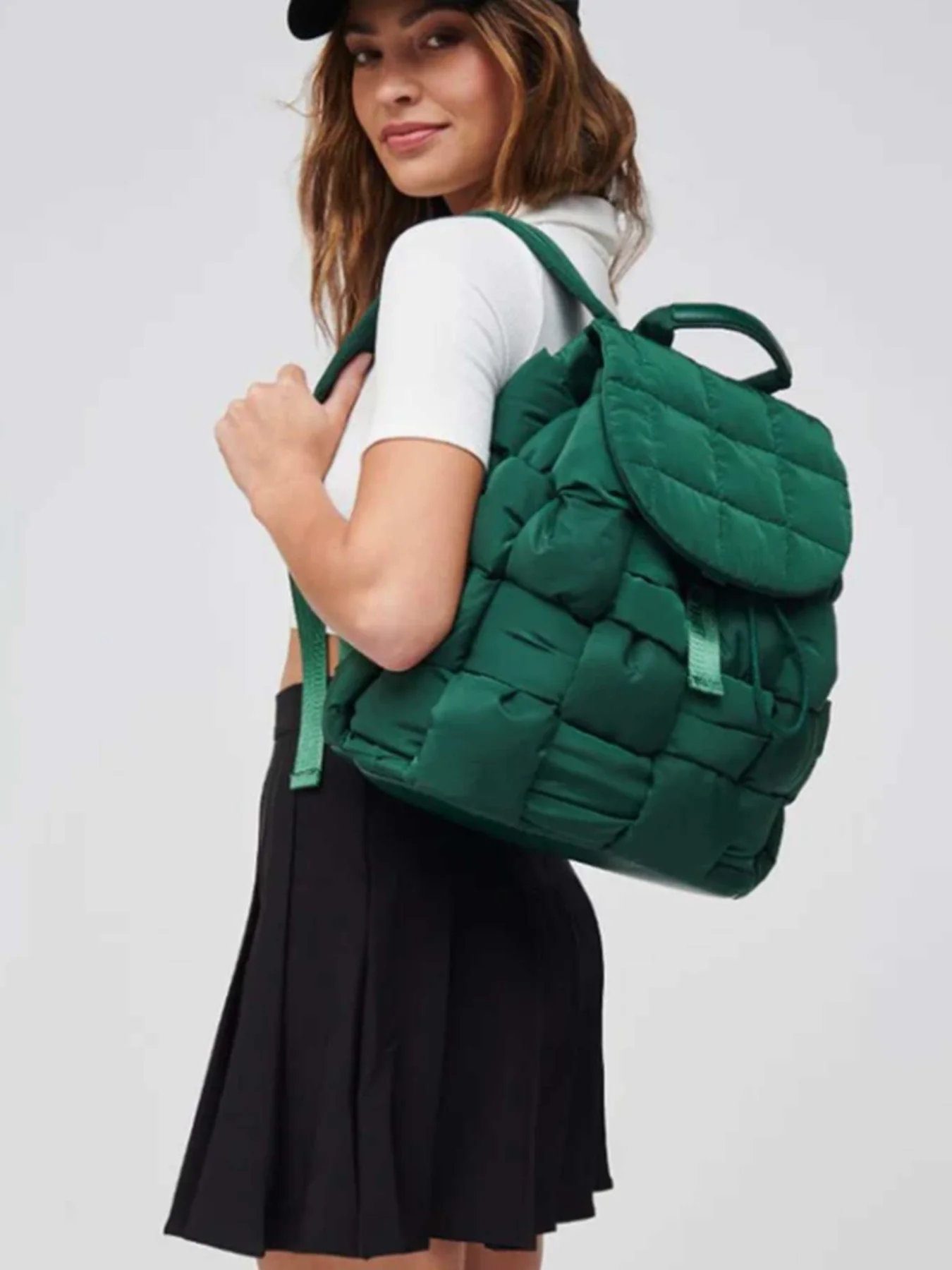 Customized Lightweight Quilted Backpack Waterproof Feature Unisex Fashion Style Puffer Nylon Backpack