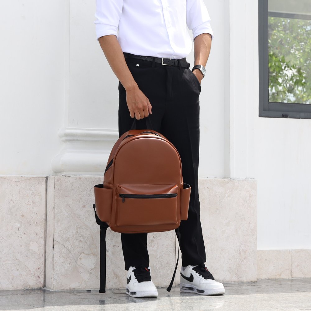 High quality leather school backpack Men's and women's leather backpack made of imported waterproof PU material customized logo