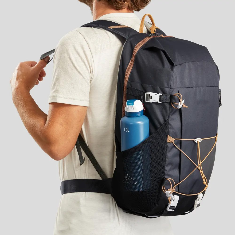 Casual Sports Hydration Backpack Bag Fashion Brand Outdoor Traveling Backpack Sports Waterproof Climbing Daypack