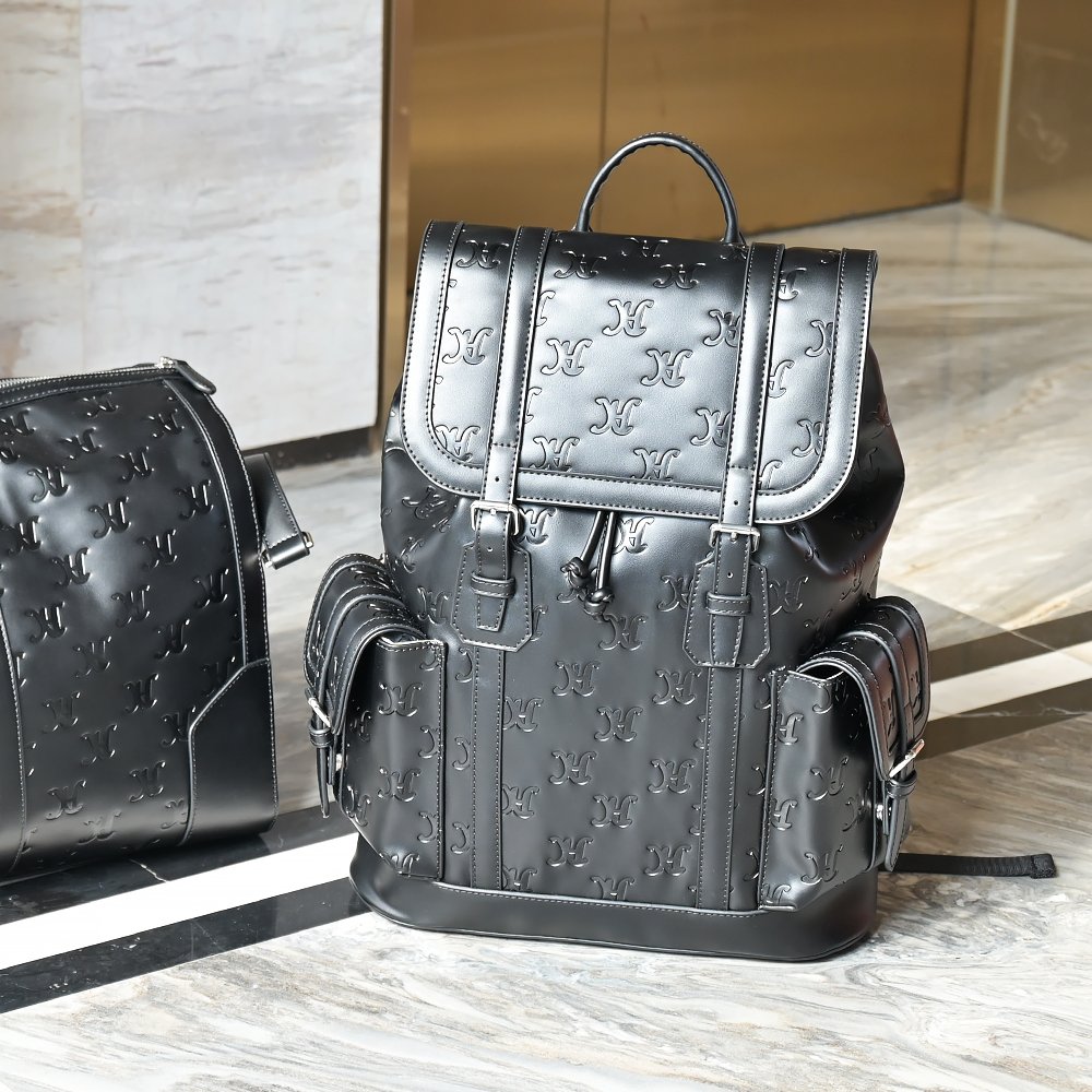 Men Style Trend Custom Logo Embossed Travel Computer Bag Vegan Leather Laptop Backpack For Men