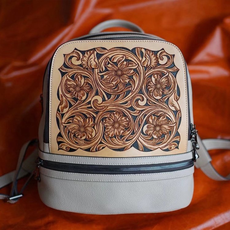 Fashionable retro totem elegant custom hand carved shoulder bag for mom genuine leather women's bags laptop backpack