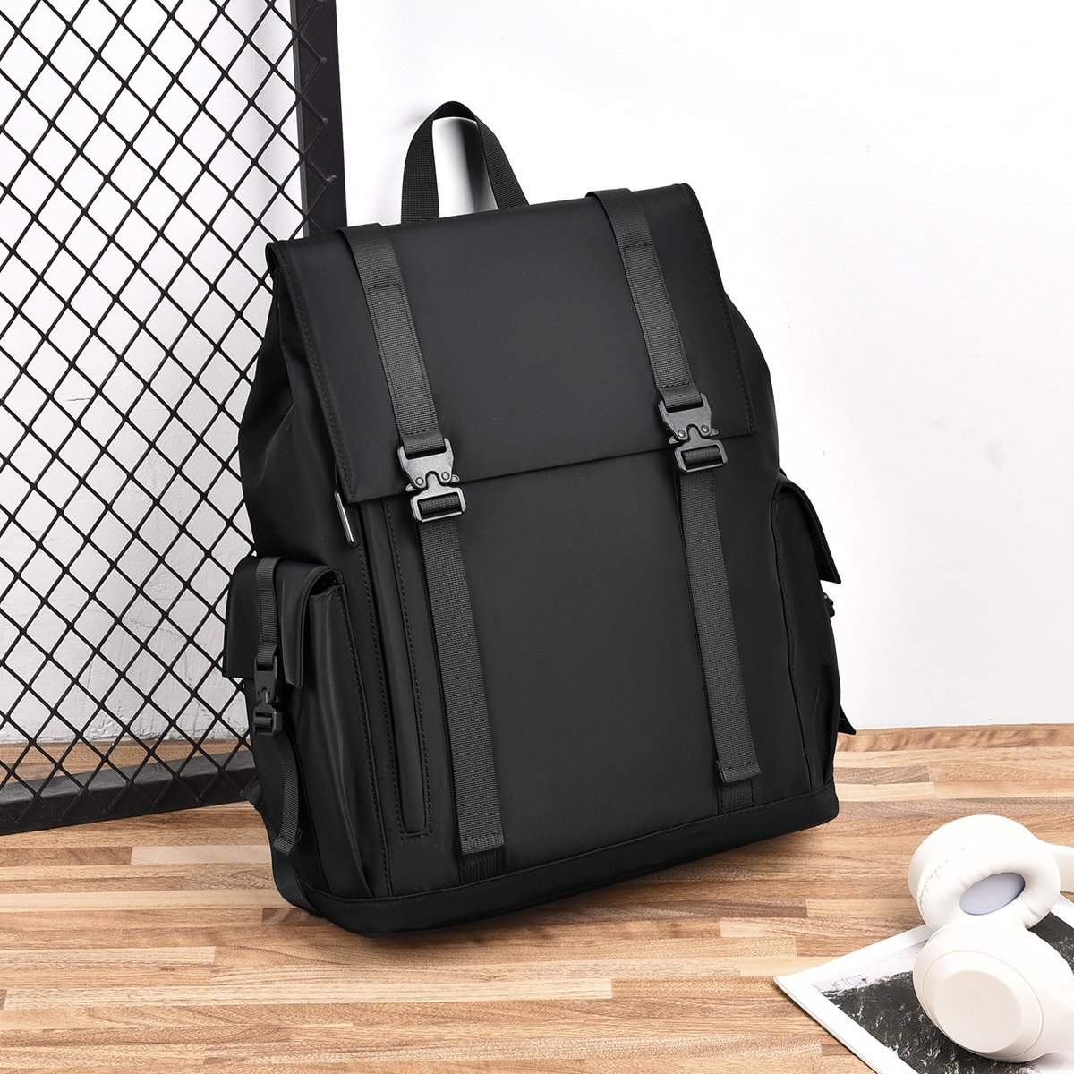 Wholesale 2024 Fashionable Ergonomic Nylon Laptop Backpacks Mochilas Escolares for Daily Life and College School Bags for Boys