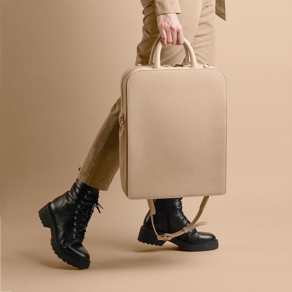 Fashion Custom Logo 2024 Mens Laptop Backpack With Shoulder Strap Briefcase Bag For Men Business Pu Leather Mens Backpacks