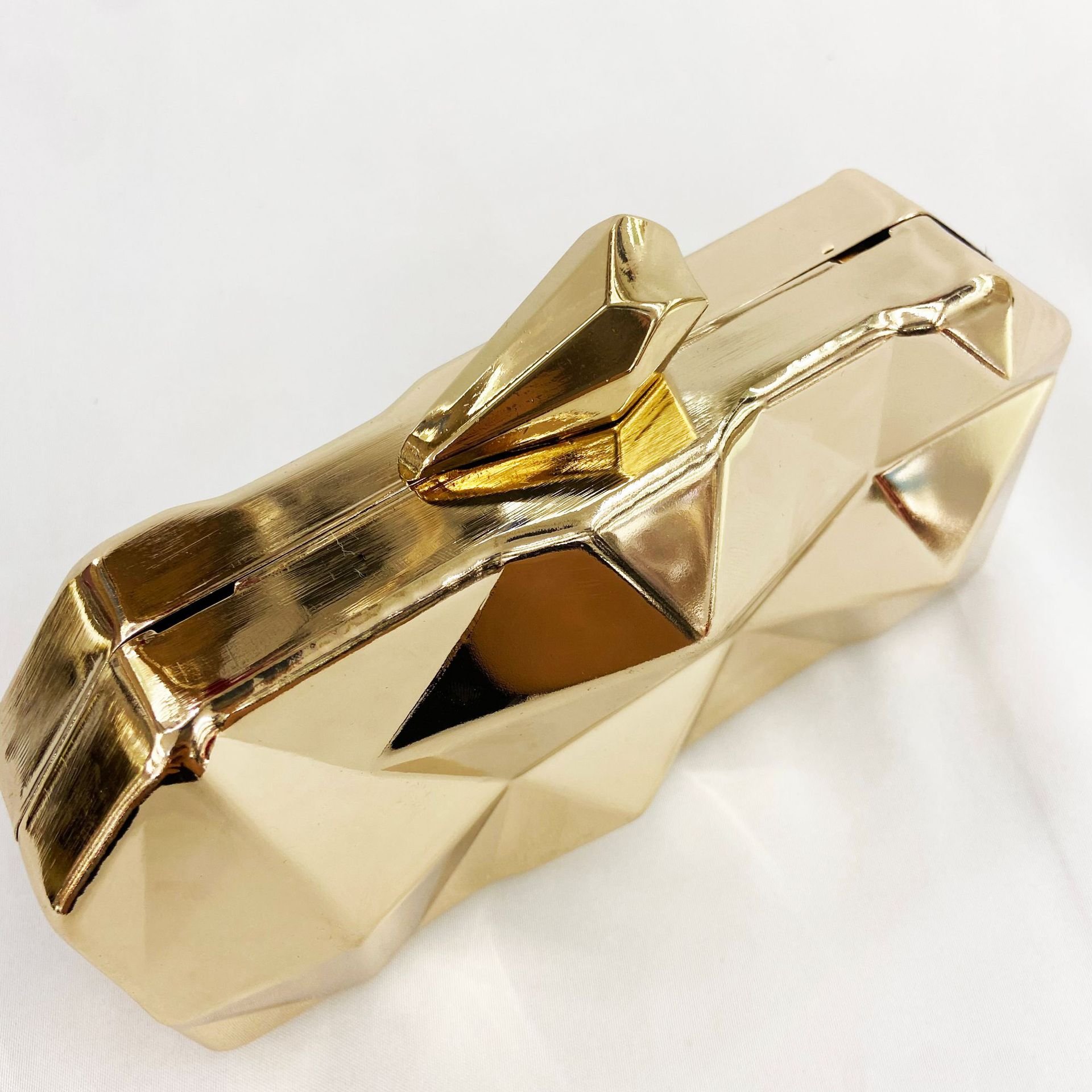 2022 New Metallic Evening Bag Solid Color Textive Handheld Banquet Bag Single Shoulder Golden Geometric Evening Bag