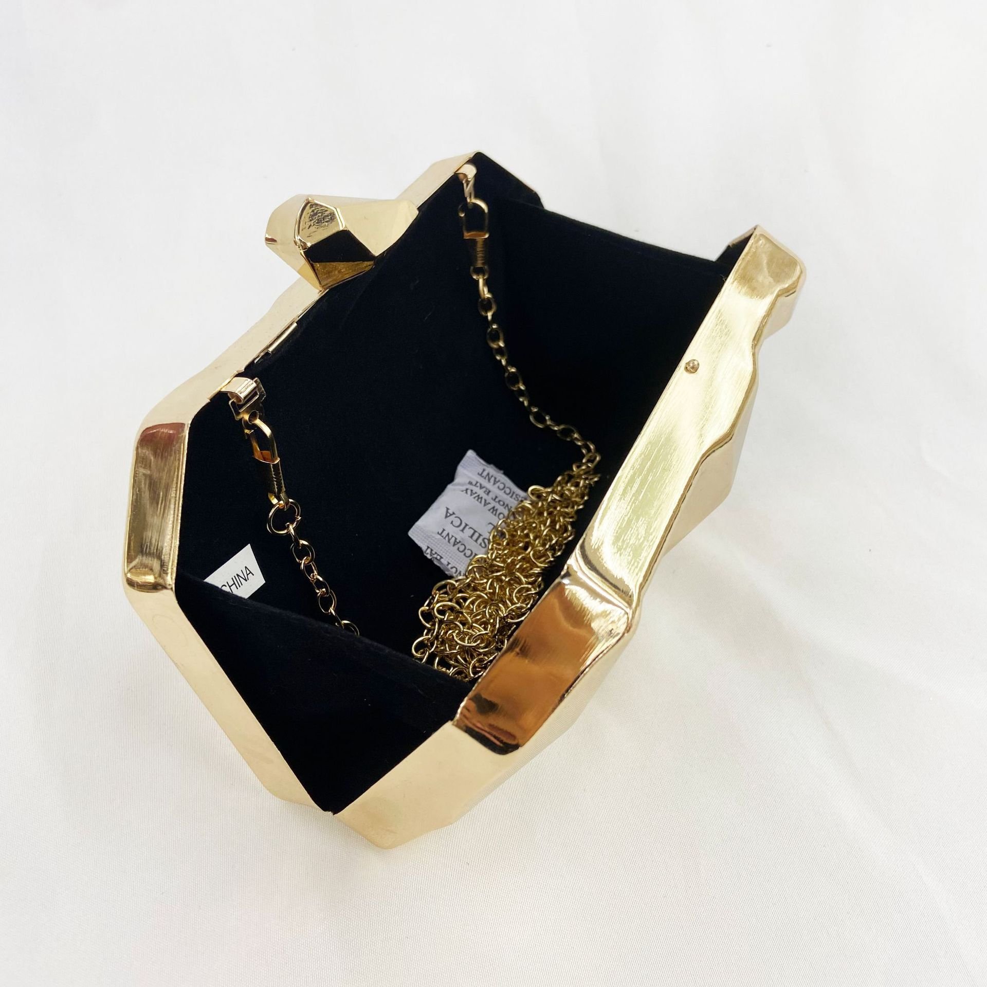 2022 New Metallic Evening Bag Solid Color Textive Handheld Banquet Bag Single Shoulder Golden Geometric Evening Bag