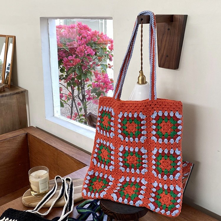straw bag