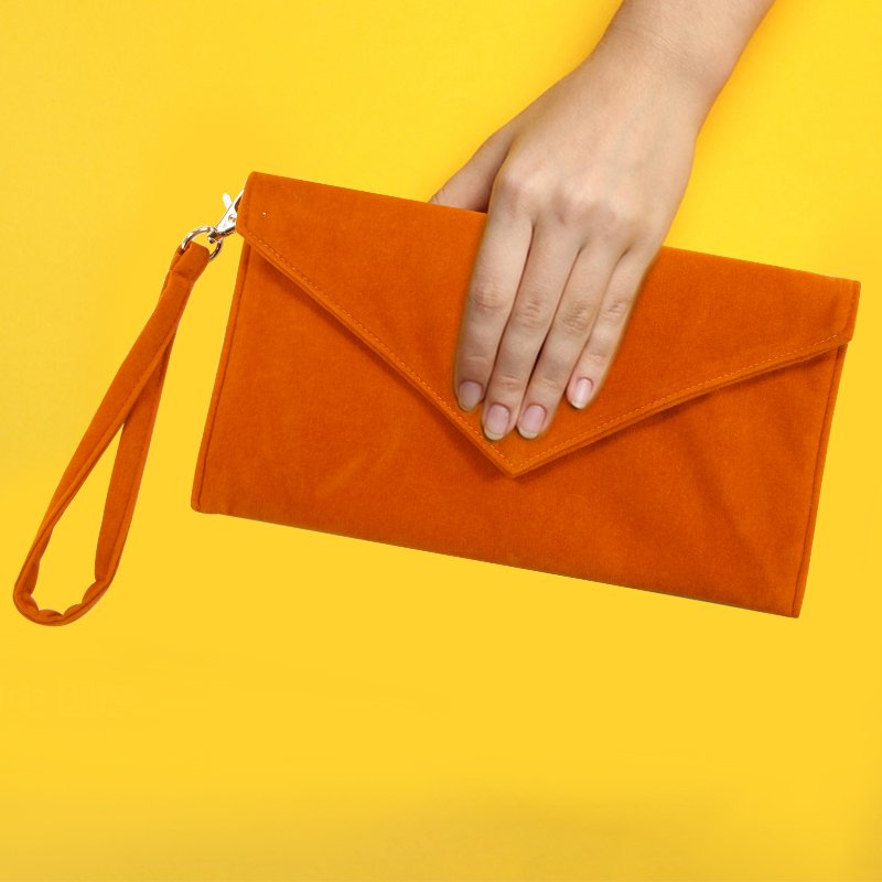 Women Party Clutch With Wrist Strap Lady Evening Envelope Bag Luxury Velvet Handbag