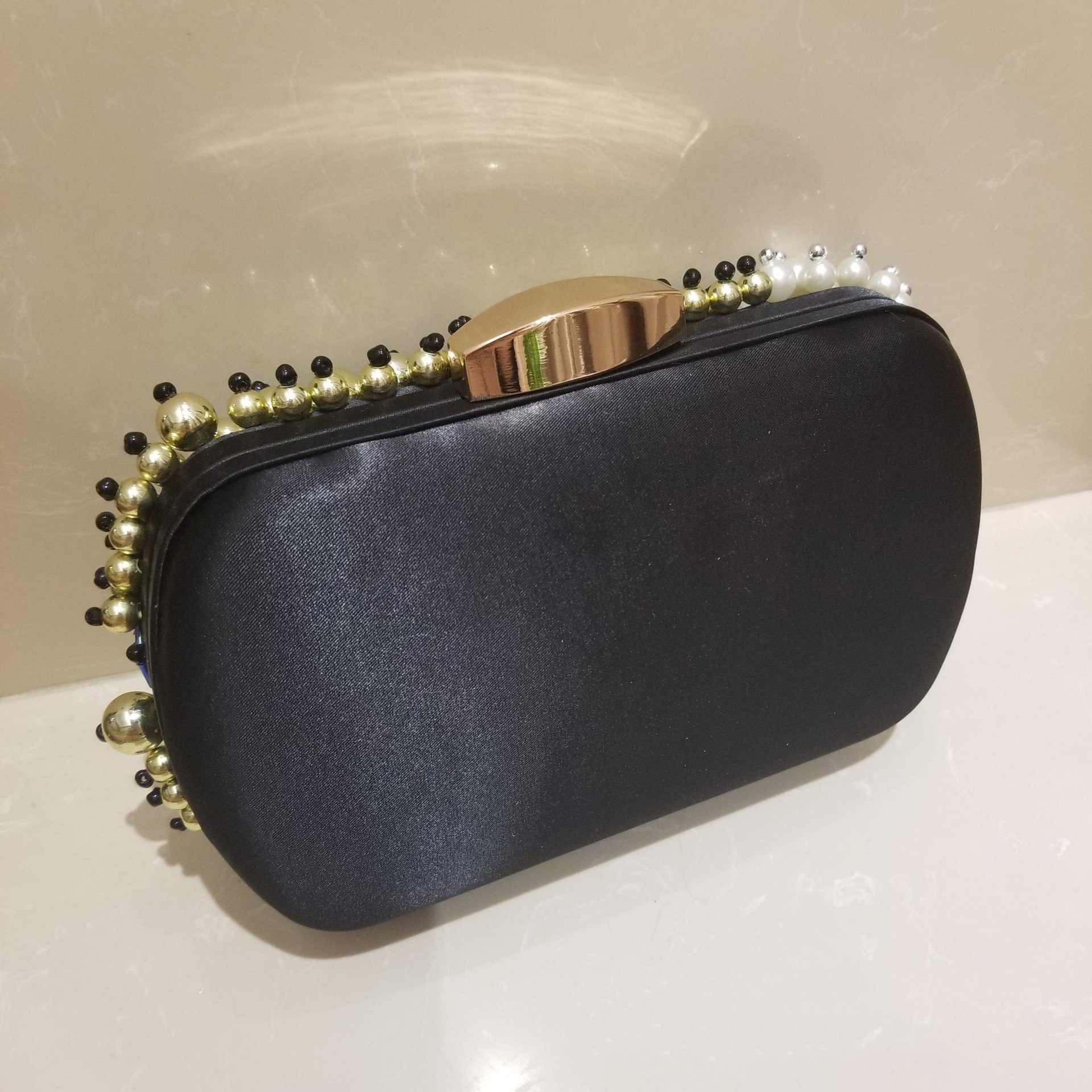 European And American Evening Bags Clutch 2023 Luxury Handmade Pearl Flower Beaded Chain Evening Ladies Hand Bags