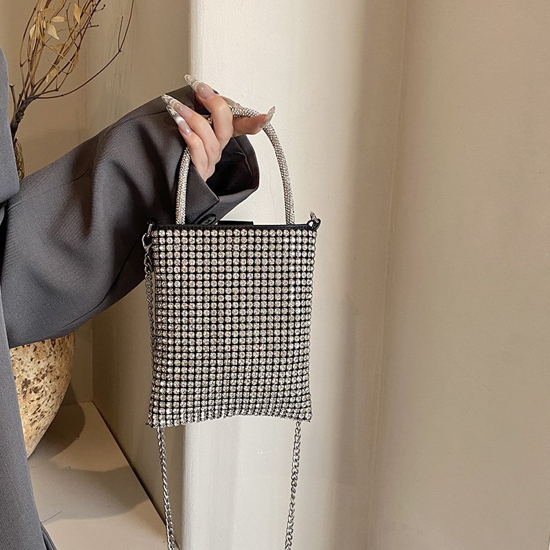 New Womens Shining Crossbody Bag Ladies Clutch Purses Party Banquet Handbags Diamond Jewelry Ladies Dinner Evening Bags