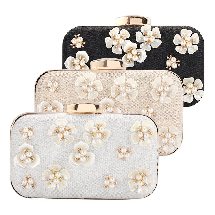 Vintage Flowers Women Clutch Bag Handmade Retro Lady Women Handbag Bag With Flower Pearls For Evening Party Wedding