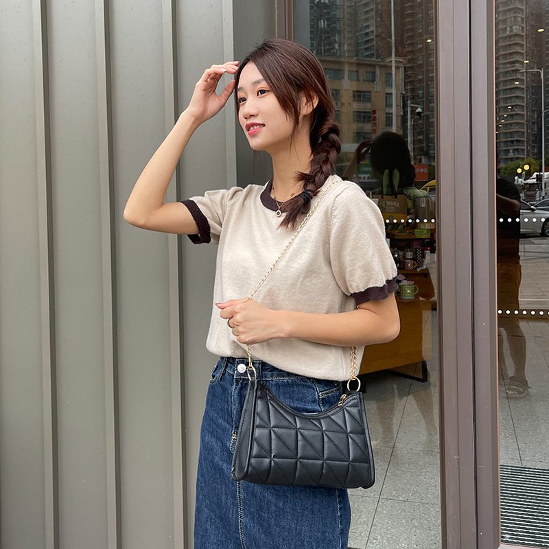 Crossbody Shoulder Evening Bag for Women Messenger Bag Chain Strap Clutch Small Square Satchel Purse