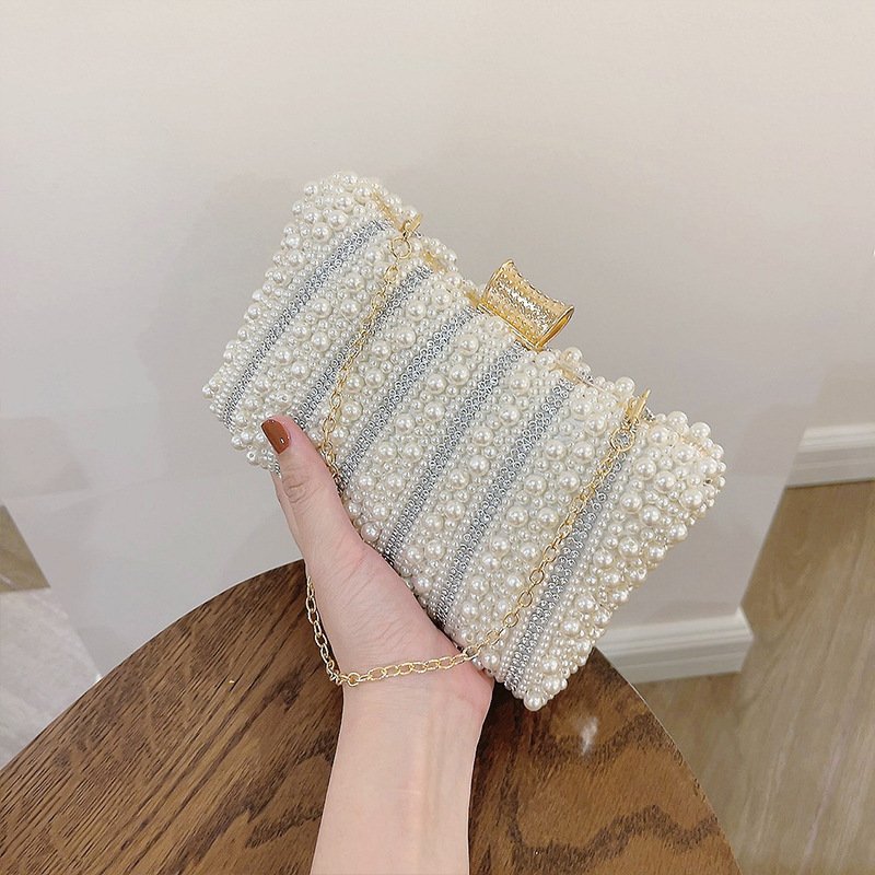 Luxury Evening Bag Diamond-encrusted Handmade Pearl Banquet Bag evening clutch bags for women bling purse