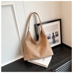 khaki,
