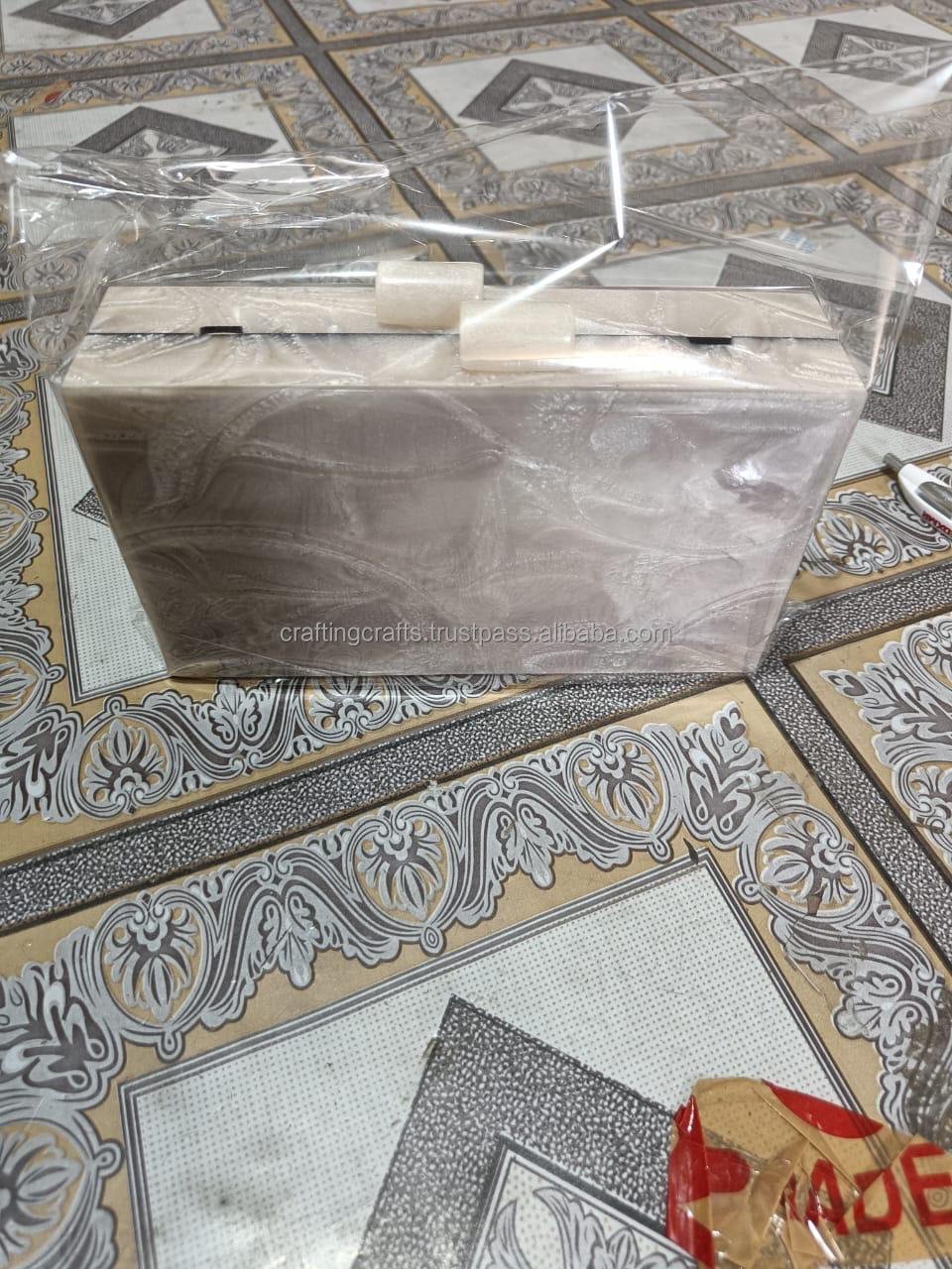 Opulent Evening Bags & Accessories luxury handmade box resin clutches for sale at factory price