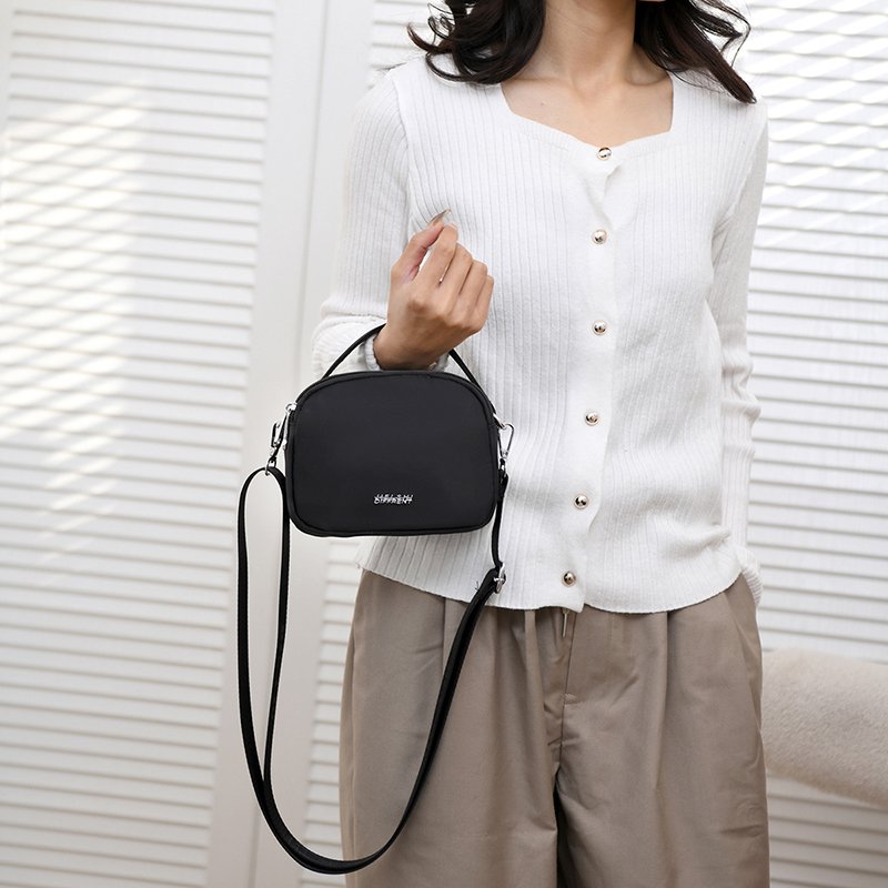 2024 New Women's Small Square Crossbody Bag Versatile Leisure Shopping Shoulder Bag Waterproof Nylon Cloth Single Strap Candy