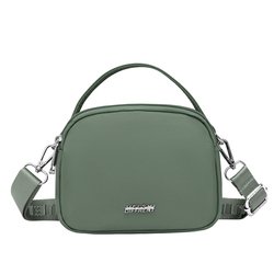Green plum color
