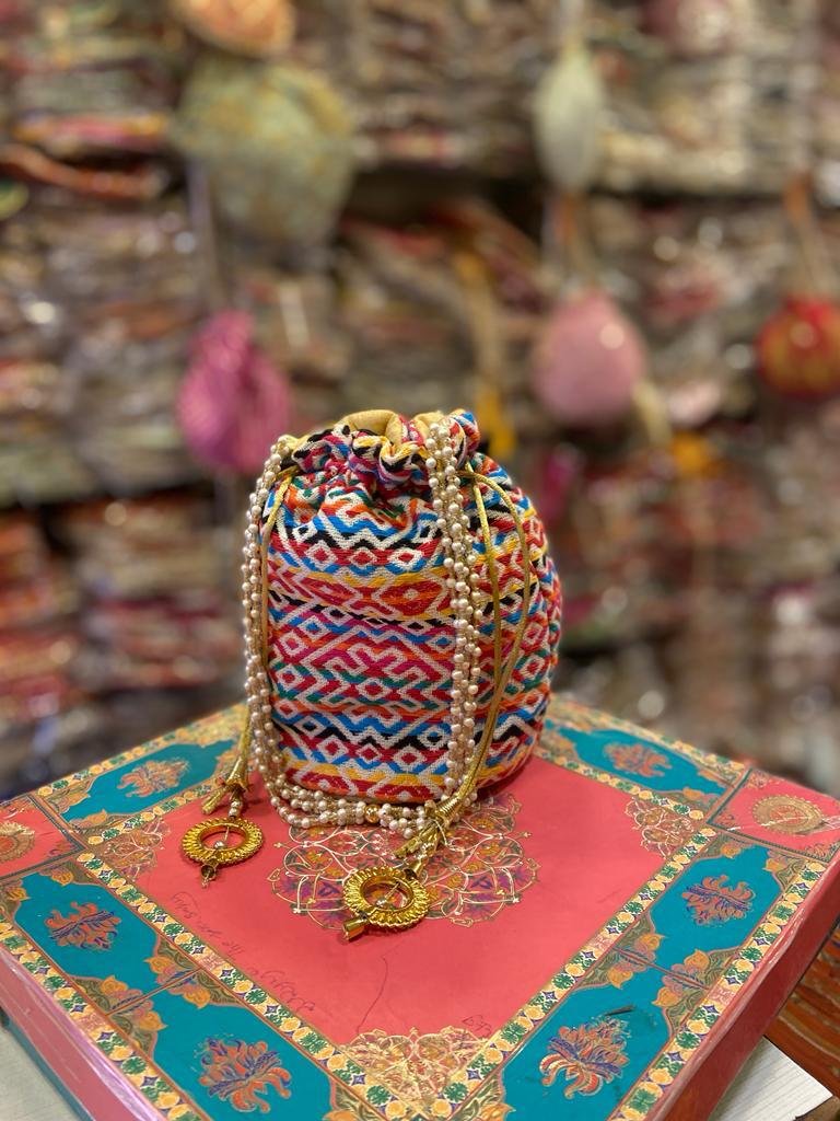 High Quality Handmade Ethnic Embroidery With Zari Work Batua Potli Designer Clutch Potli Pouches Bag For Ladies Wedding Party's