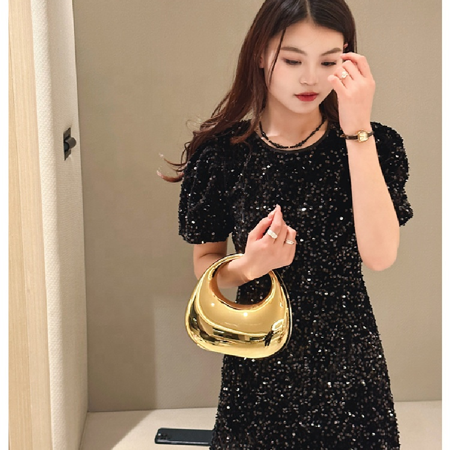 Yuhong Fashion Lady's Handbag Clutch Trendy Woman Bag Half Moon Lady's Evening Bag