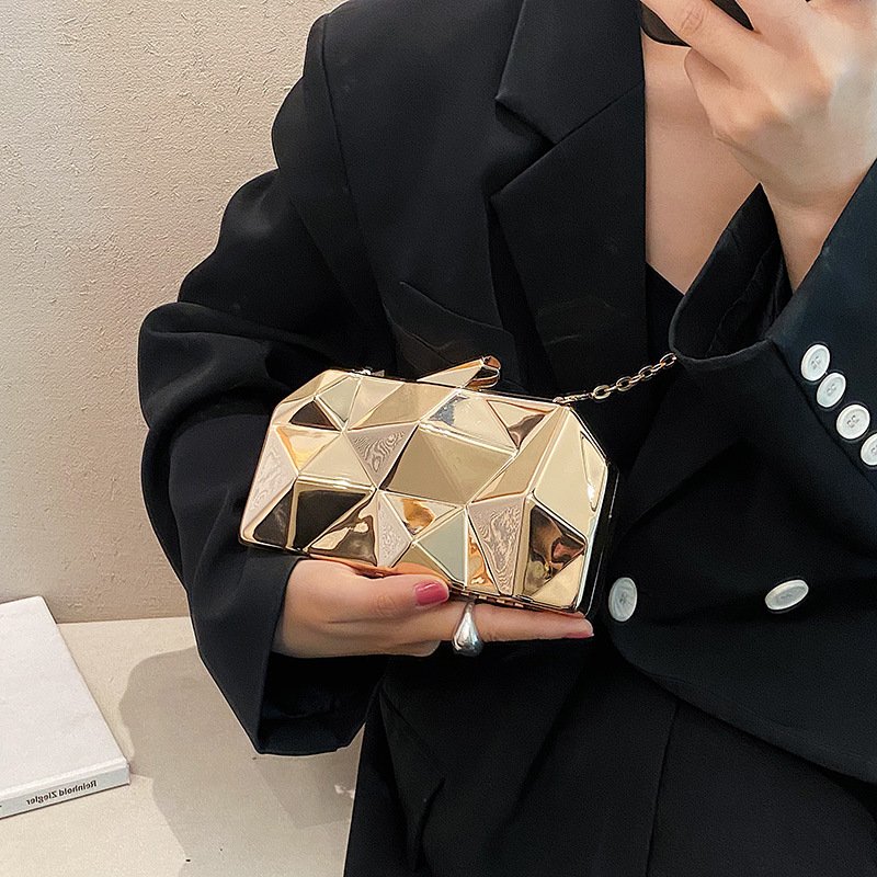 2024 Summer Newest Chain Mini Bags Women Handbags Ladies Sample Fashion Women Evening Bag Small Square Shoulder Purses