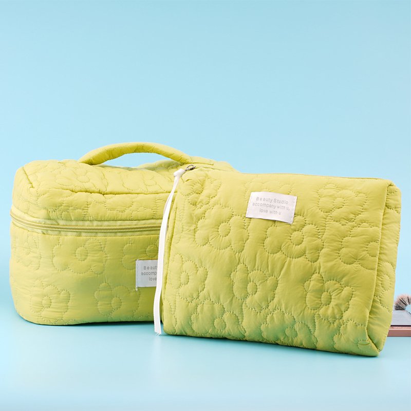 Ginzeal Simple Design Cosmetic Bag Cosmetic Organizer Sundries Storage Bag Portable Large Capacity Travel Wash Bag