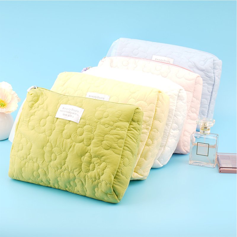 Ginzeal Simple Design Cosmetic Bag Cosmetic Organizer Sundries Storage Bag Portable Large Capacity Travel Wash Bag