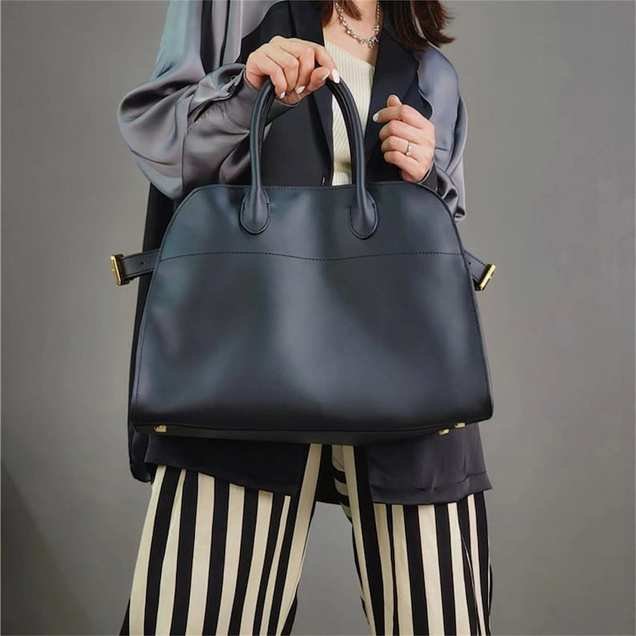 Premium Leather Tote Bag 100 Pcs Black Buffalo Full Grain Leather 15 x 11 Tote with Adjustable Buckle Strap and Handles