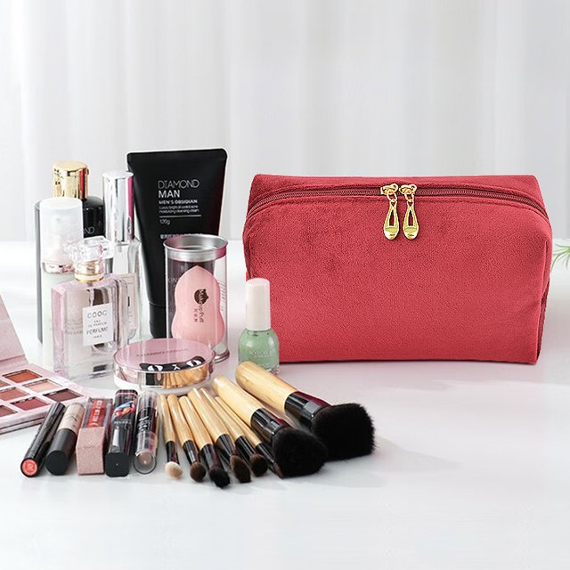 New Large Capacity Velvet Clutch Makeup Bag For Women Portable Fashion Travel Quilted Cosmetic Makeup Bag