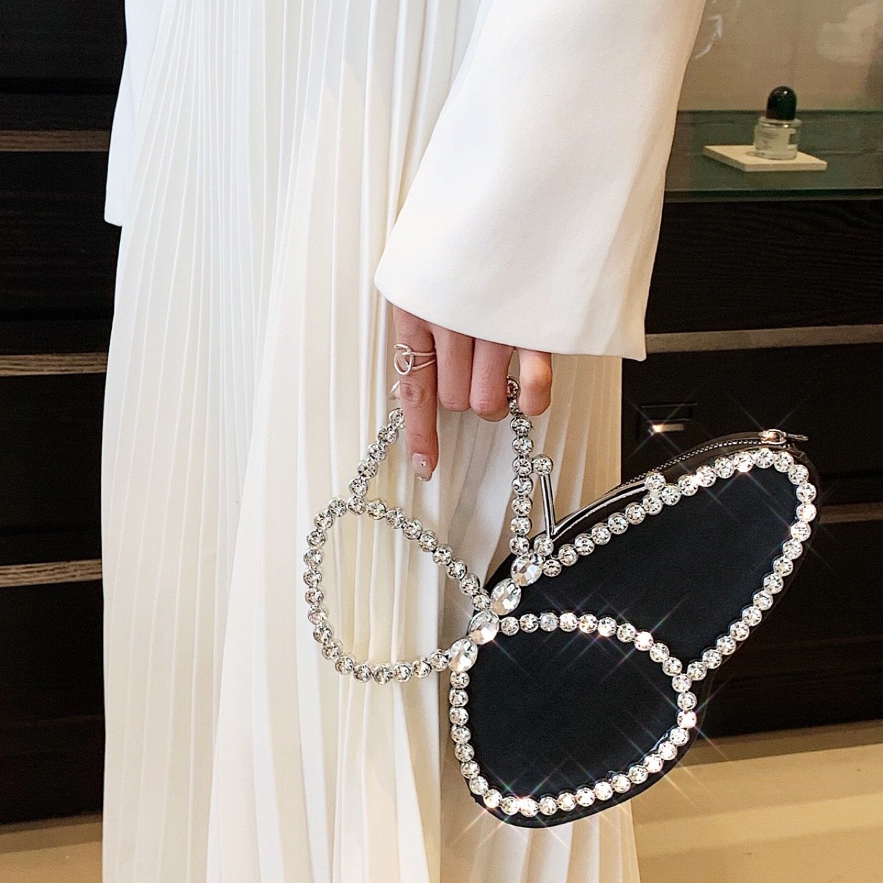 Luxury Crystal Clutch Bag Fashion Ladies Purse Unique Butterfly Design Party Banquet Dress Bag Women Evening Bags